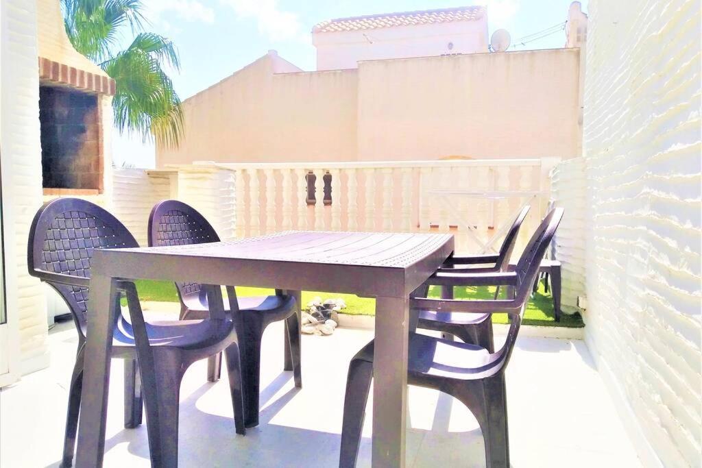Townhouse With Bbq And Pools - Costa Hispania Puerto Marino Eksteriør billede