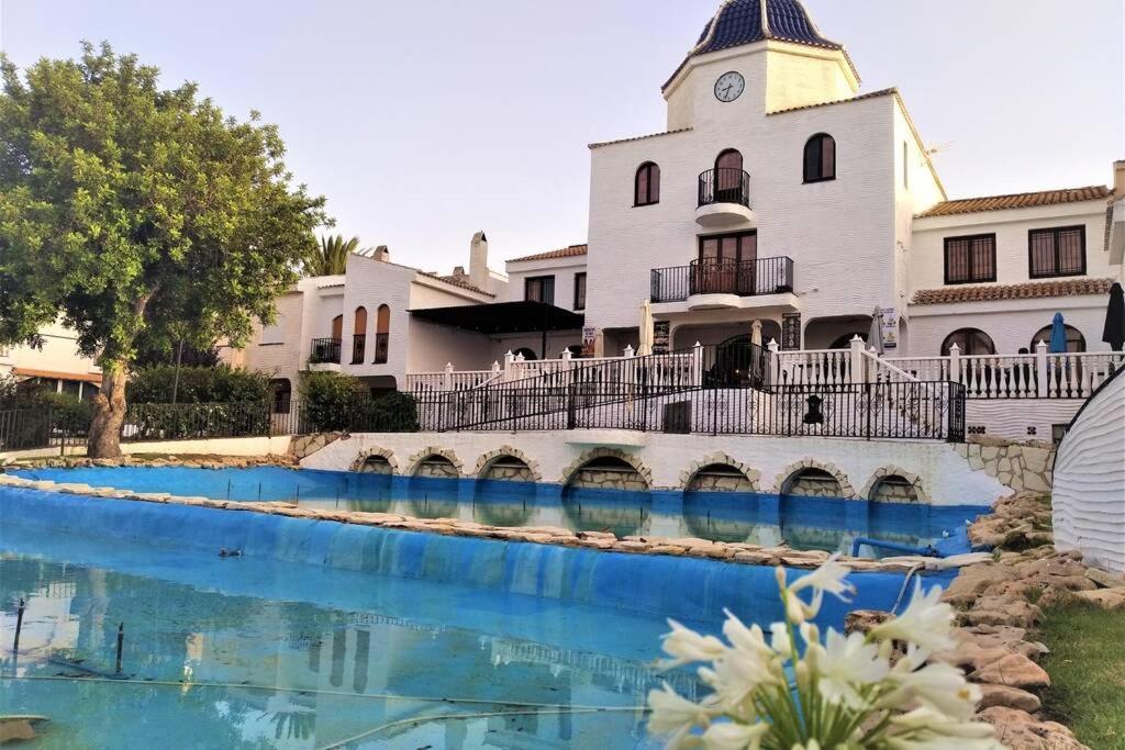 Townhouse With Bbq And Pools - Costa Hispania Puerto Marino Eksteriør billede